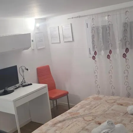 Tourist House